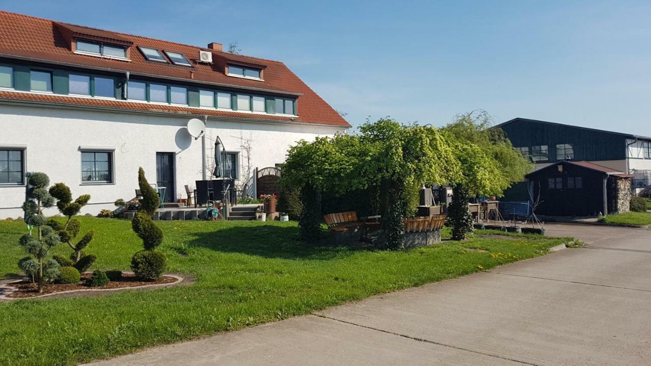 Apartment Im Gruenen Mit Anbindung Ans Zentrum Эрфурт Экстерьер фото